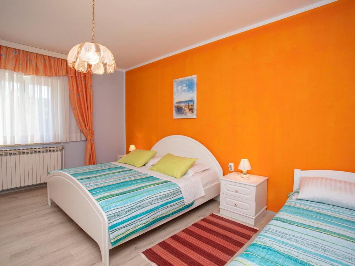 Apartment Olivia By Interhome Pican Bagian luar foto